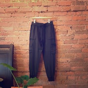 Aritzia- community joggers